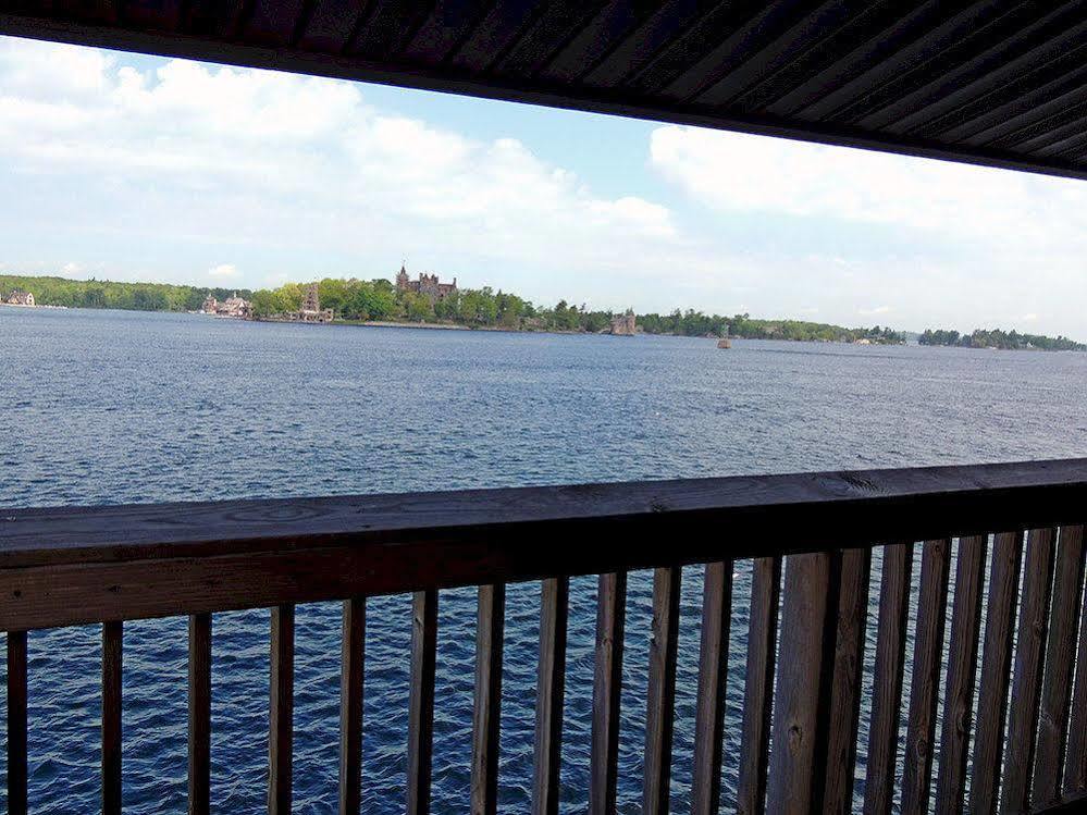 Capt. Thomson'S Resort Alexandria Bay Exterior photo